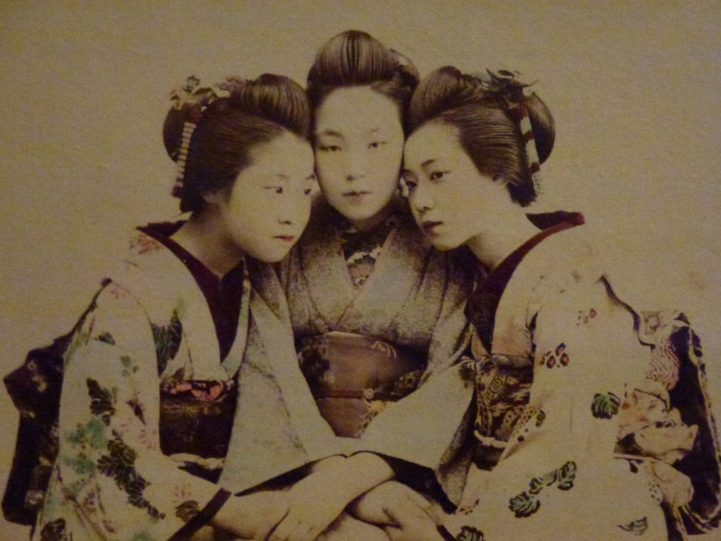 foto-ragazze-giapponesi-ottocento-jpeg